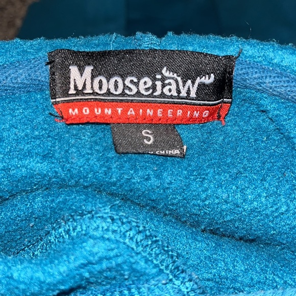 Moosejaw Hoodie - Picture 2 of 3